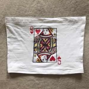 queen of hearts crop top